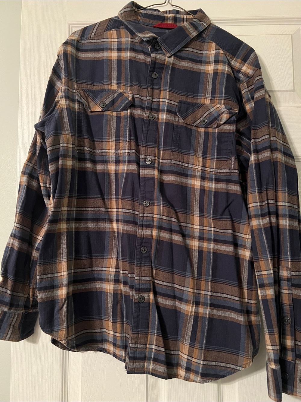 Men's Columbia Omni-Wick Navy and Brown Plaid Button-Up Shirt - Classic Casual